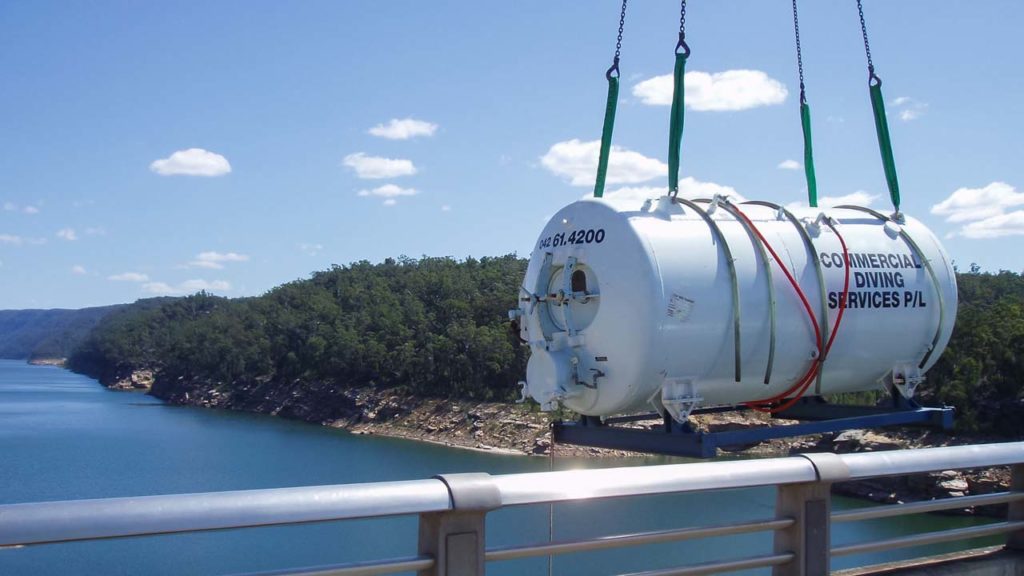 Deep Diving Decompression Chamber